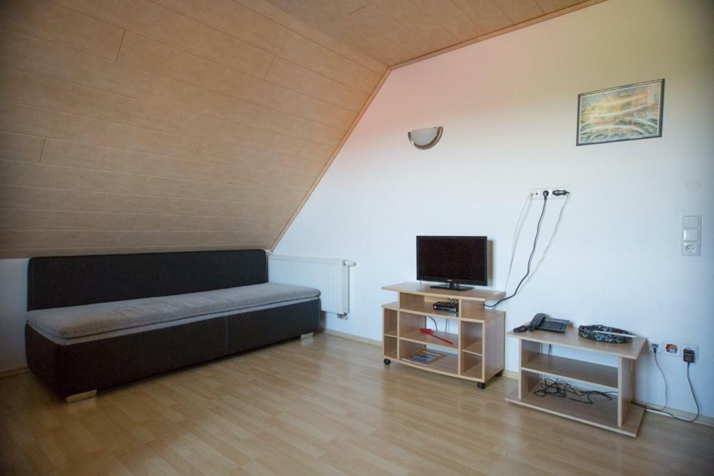 Ferienhaus Regina Walkertshofen Buitenkant foto
